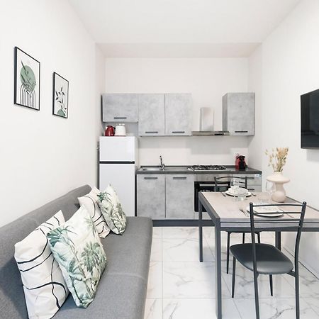 Easylife - Appartamento Elegante Moderno E Accogliente - La Tua Oasi In Citta Milaan Buitenkant foto