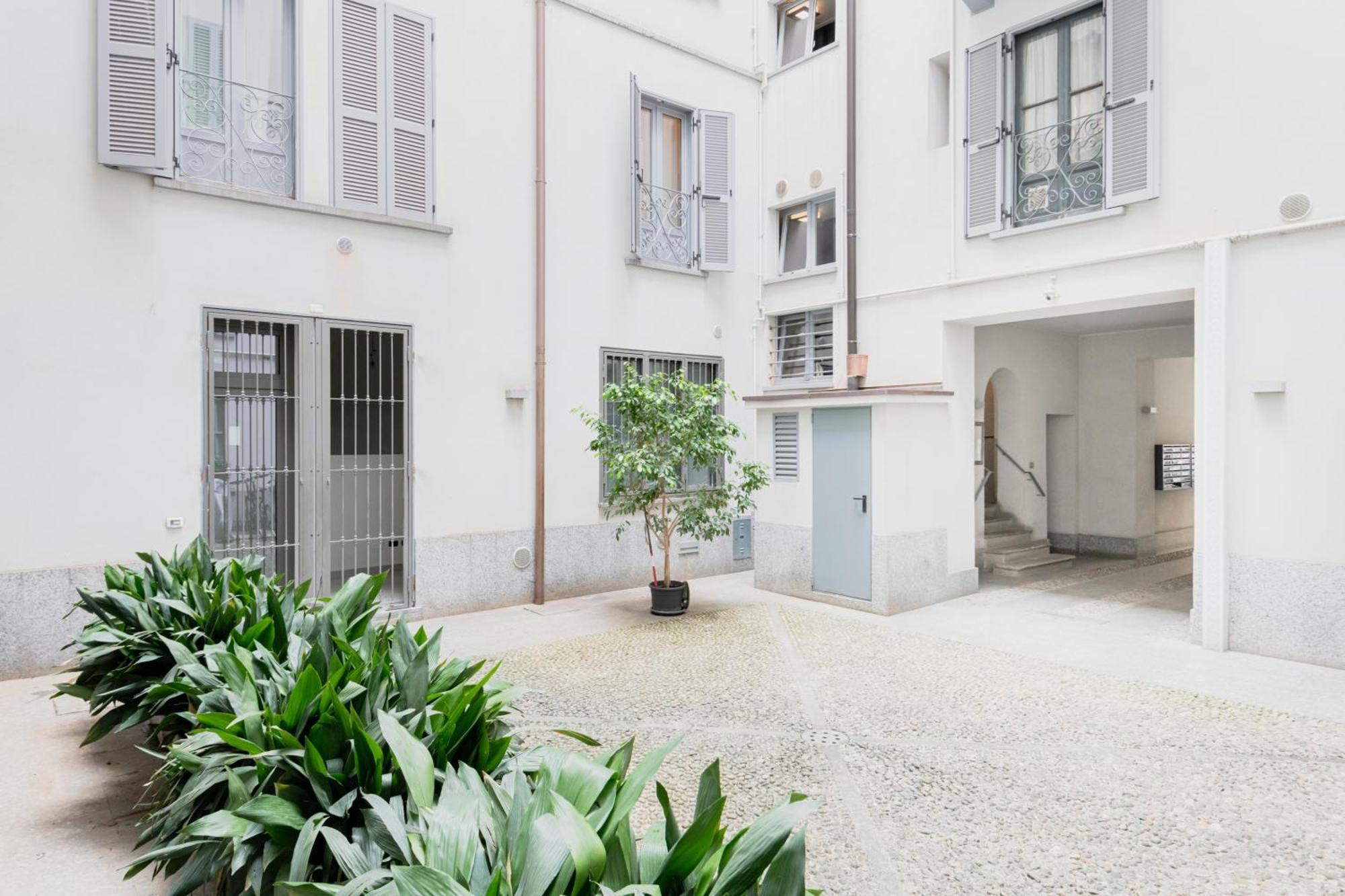 Easylife - Appartamento Elegante Moderno E Accogliente - La Tua Oasi In Citta Milaan Buitenkant foto