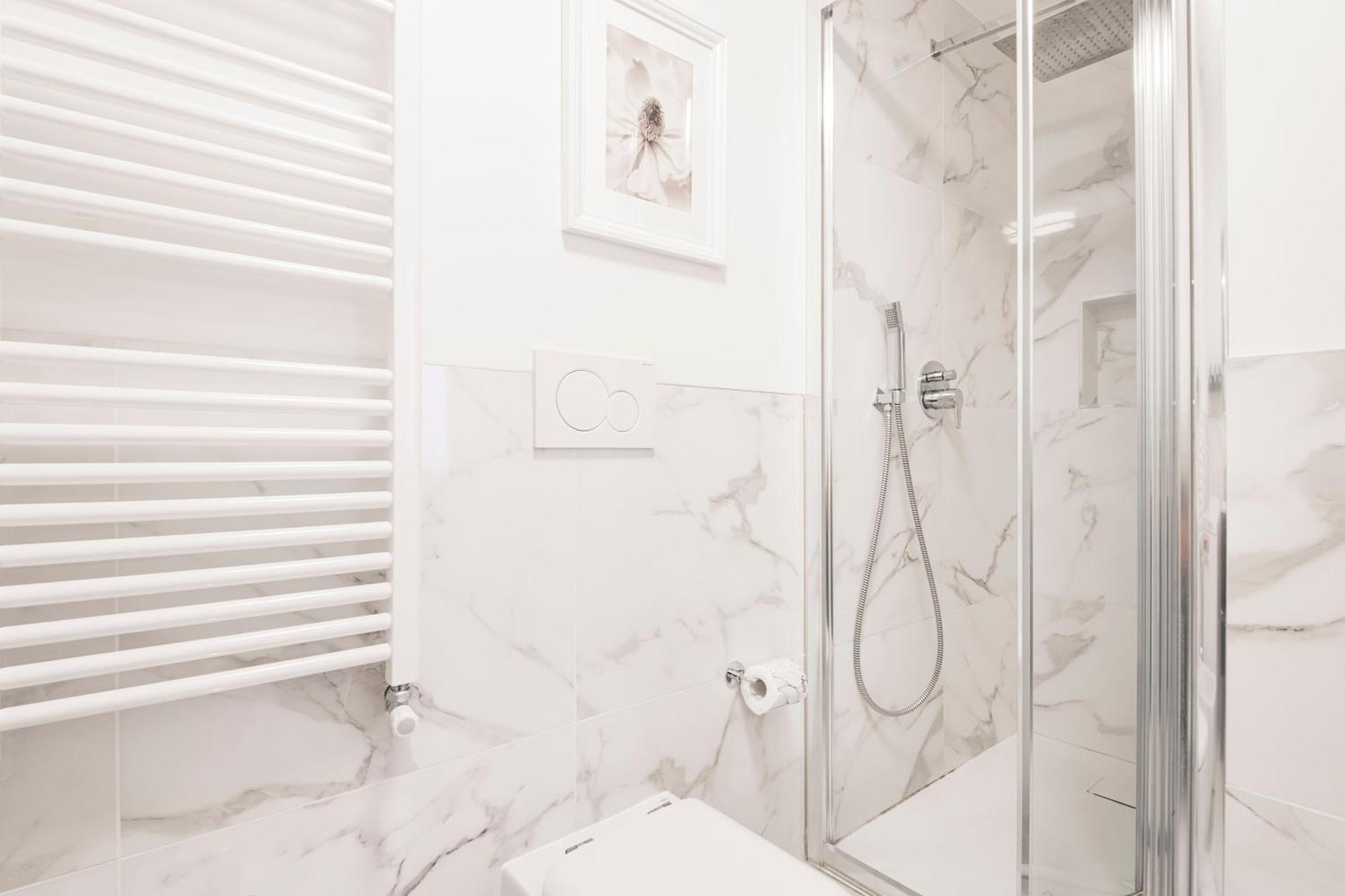 Easylife - Appartamento Elegante Moderno E Accogliente - La Tua Oasi In Citta Milaan Buitenkant foto
